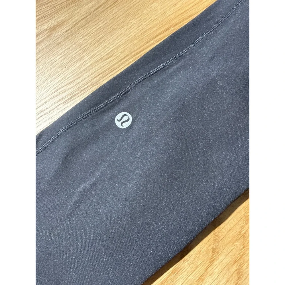 Lululemon‎ Speed Up Crop 21